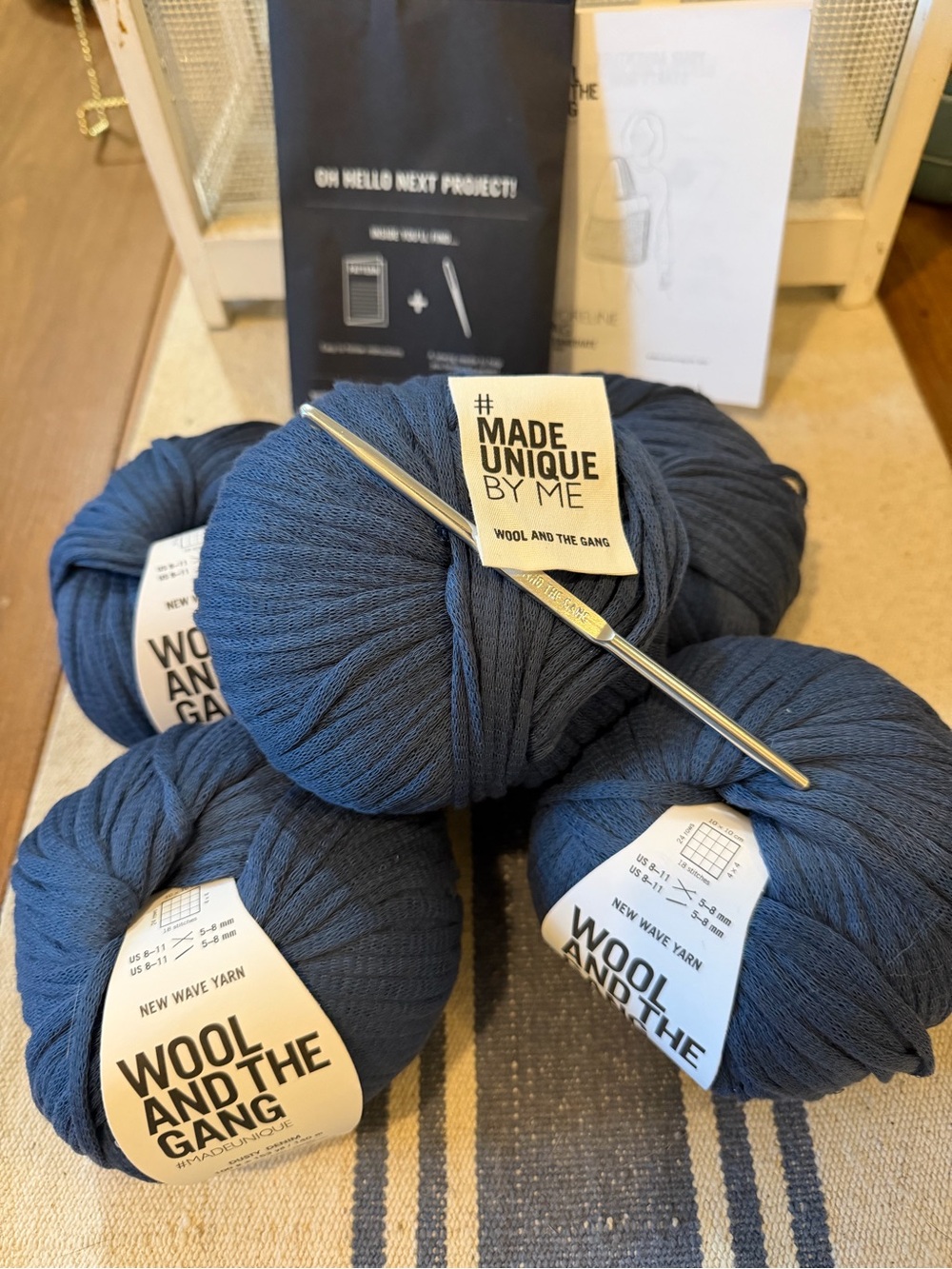 Wool and The Gang New Wave Yarn Dusty Denim 5 Skeins + Hook Shoreline Bag Kit